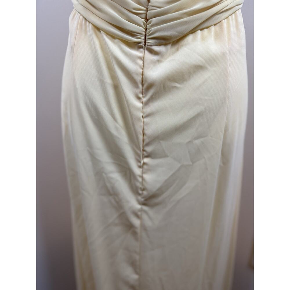 Jovani Women’s Size 12 Butter Yellow Formal Dress Gown Halter Long Classic Prom - Picture 6 of 15